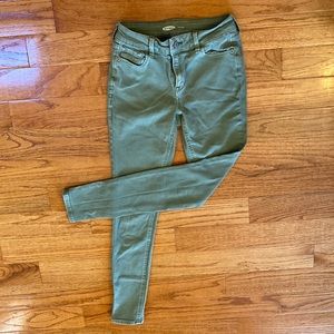 Old Navy skinny jeans